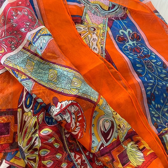 Hermès Paris Le Songe De La Licorne Silk Shawl Wrap Scarf.🧣🍂🍁 - Picture 16 of 16
